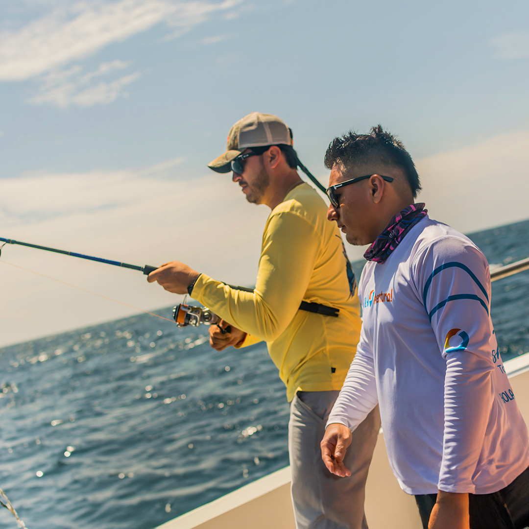 Catamaran sport fishing tour